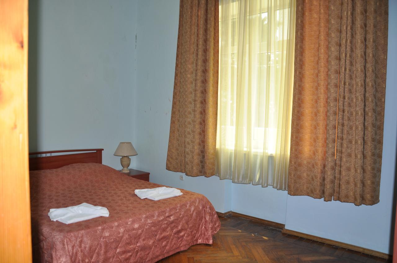 Гагрипш Курортный Комплекс Gagra Exterior photo