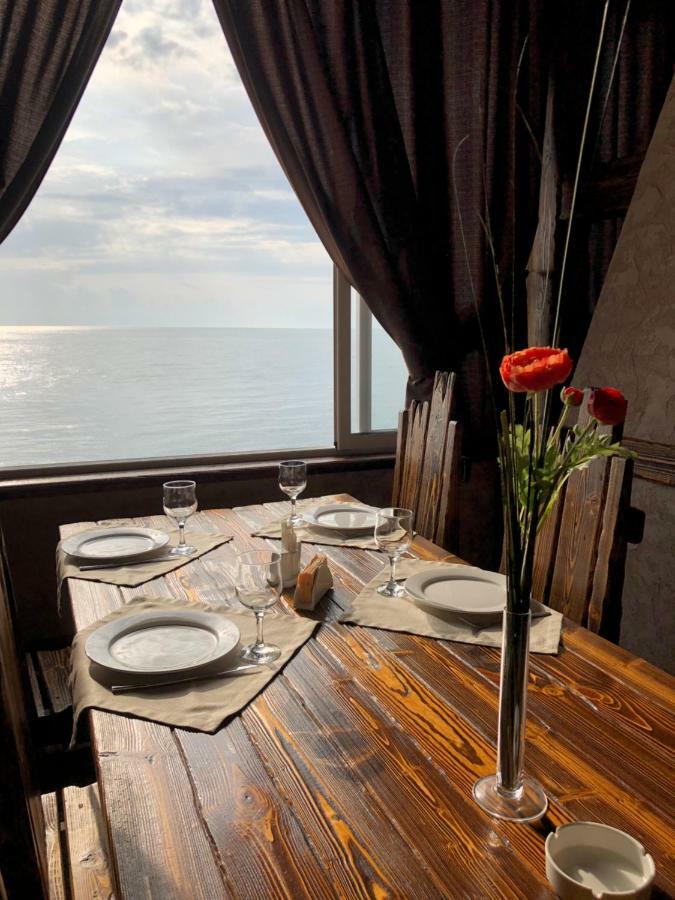Гагрипш Курортный Комплекс Gagra Exterior photo